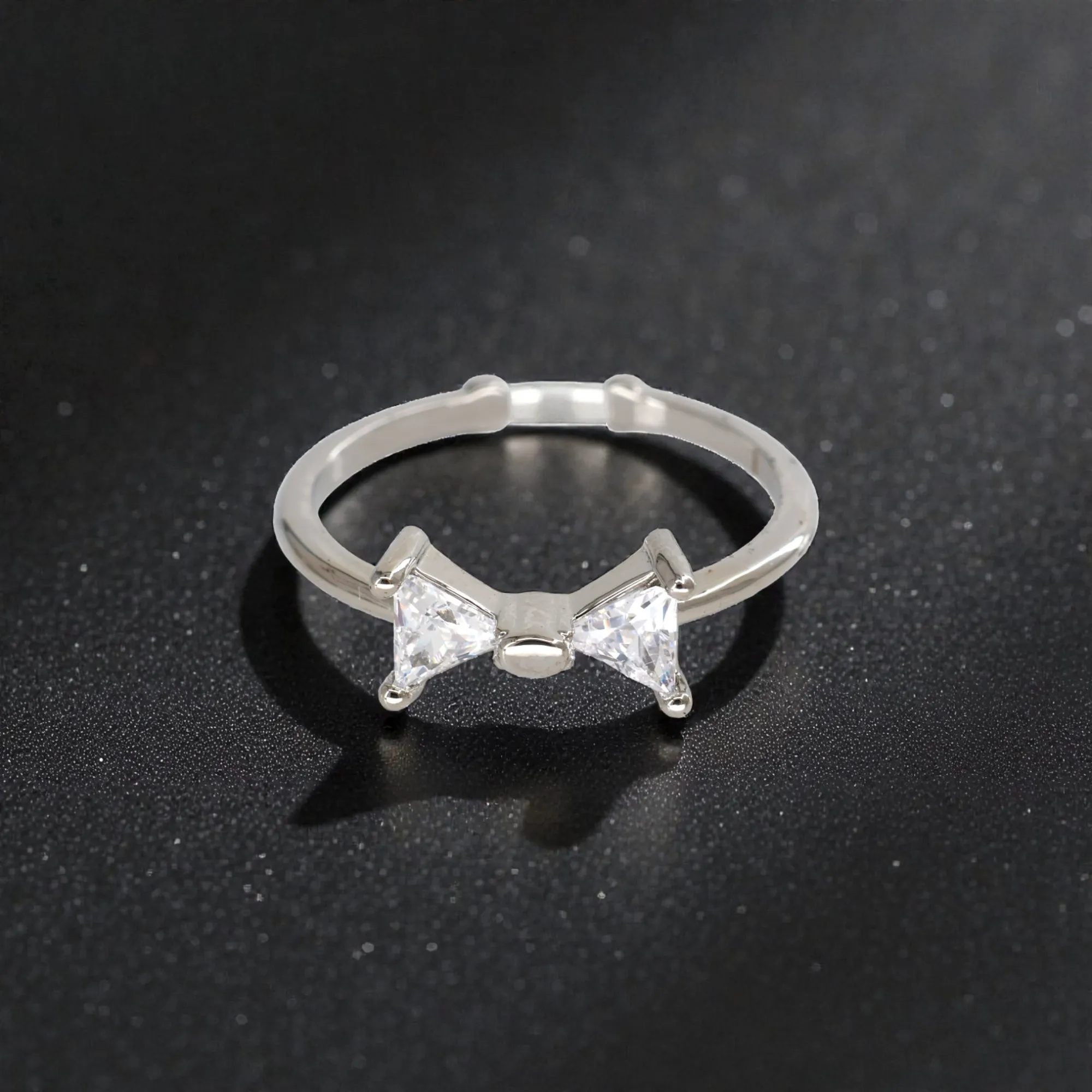 358 Rineva Twin Bow Sparkle Adjustable Ring - Image 1