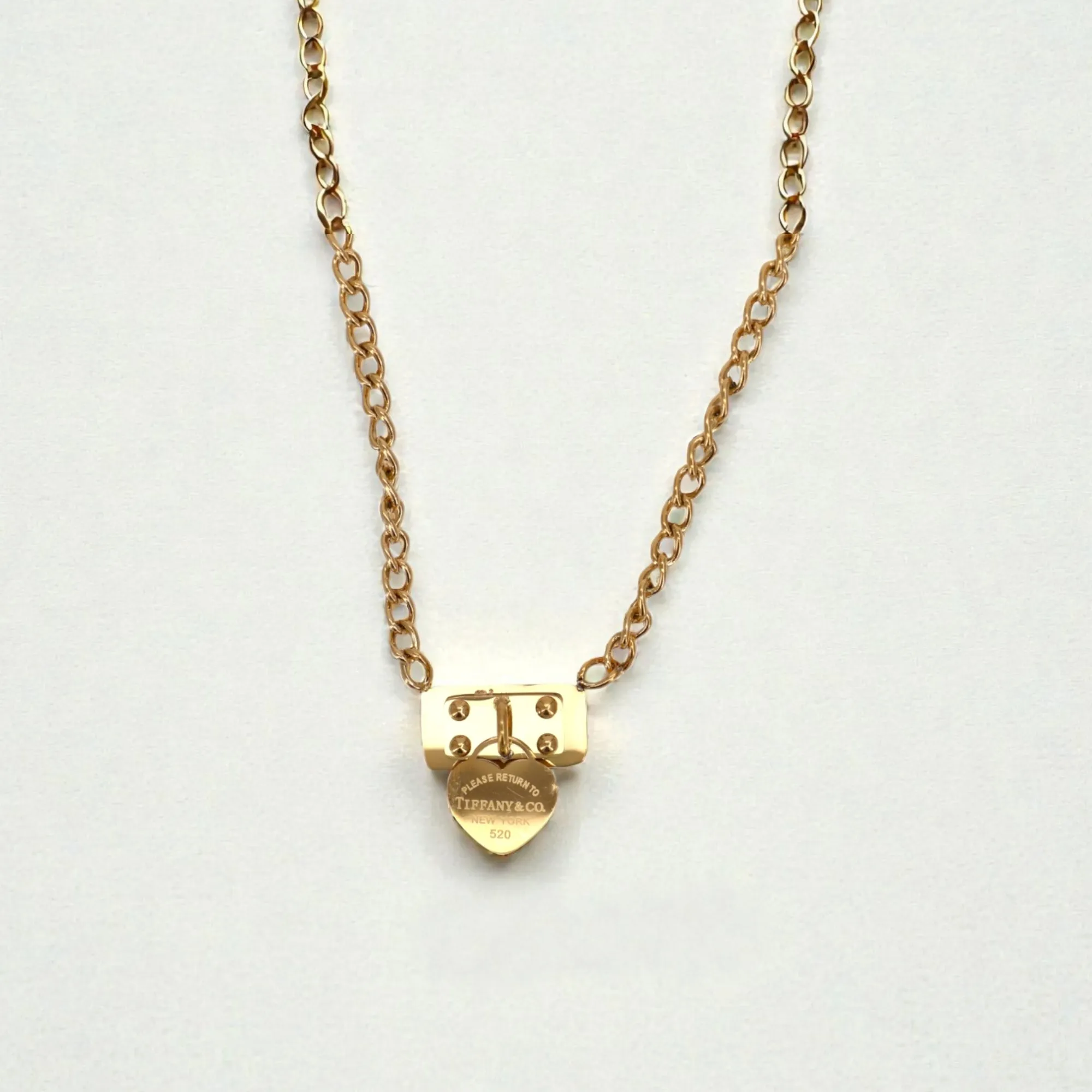 68 Rineva Classic Lock Heart Pendant Necklace - Image 1