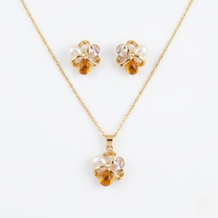 Rineva Amber Pearl Bloom Pendant Set