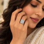 Rineva Triple Column Luxe Ring - Image 2
