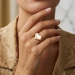 Mother-of-Pearl Heart Ring - Image 3